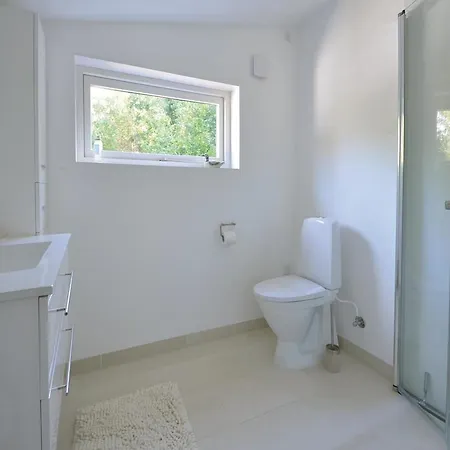 Five-bedroom Holiday In * Ebeltoft